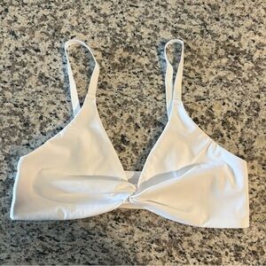Gymshark Elevate Twist Front Bralette - White Size medium
